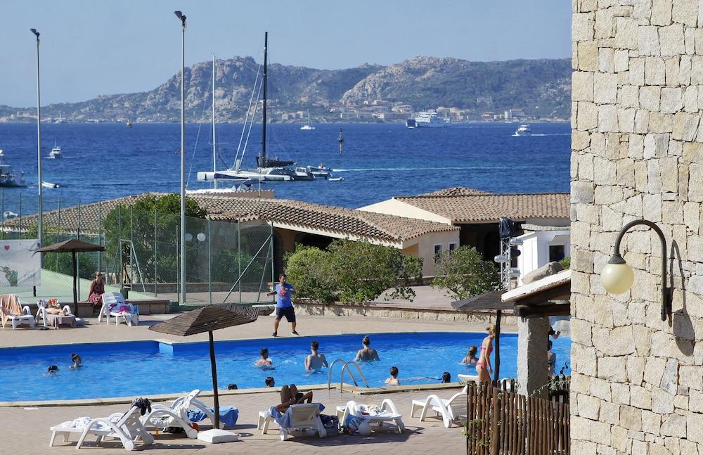 Club Esse Residence Capo D'Orso Palau Εξωτερικό φωτογραφία